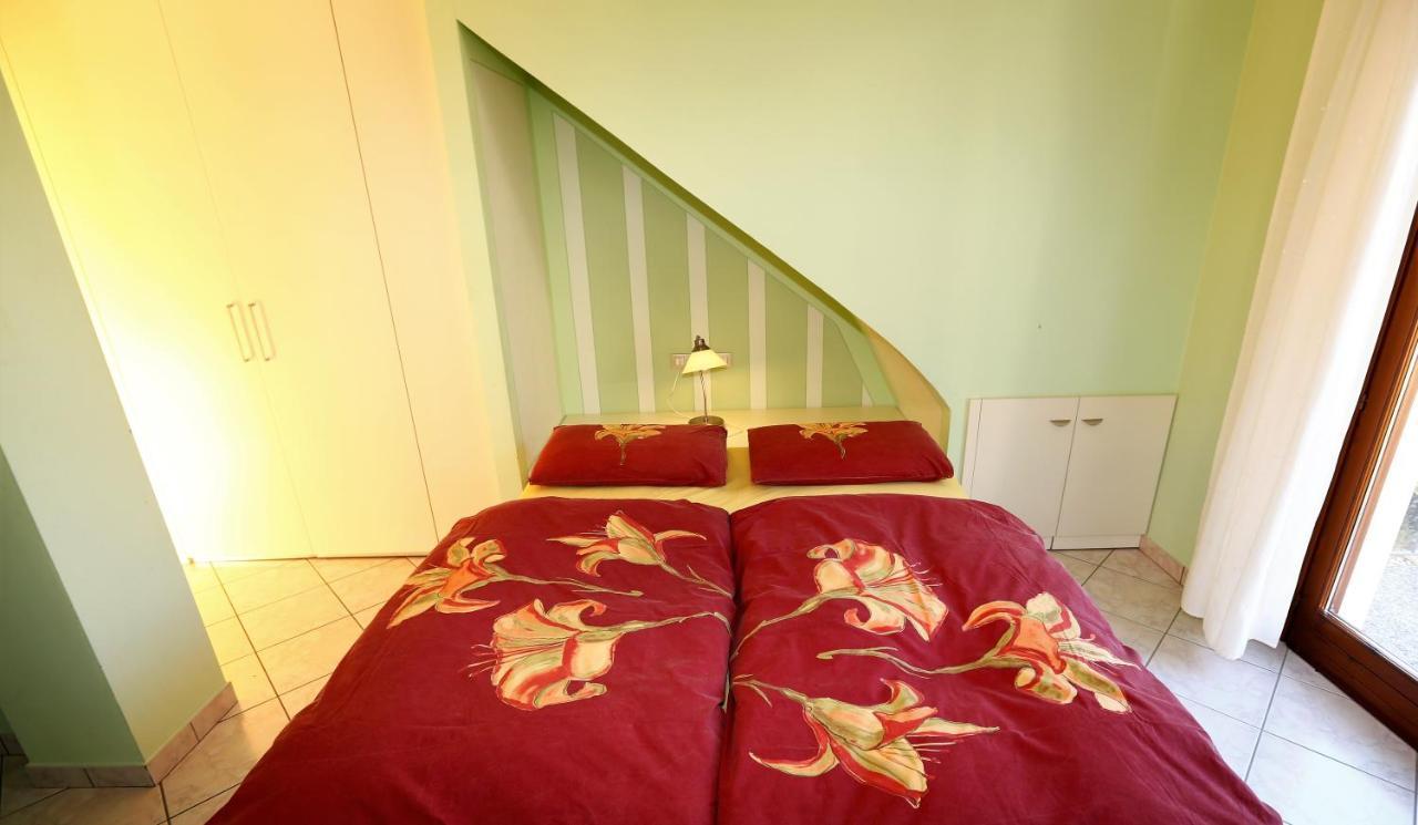 Casa Vista Castelli Apartment Cannobio Ngoại thất bức ảnh